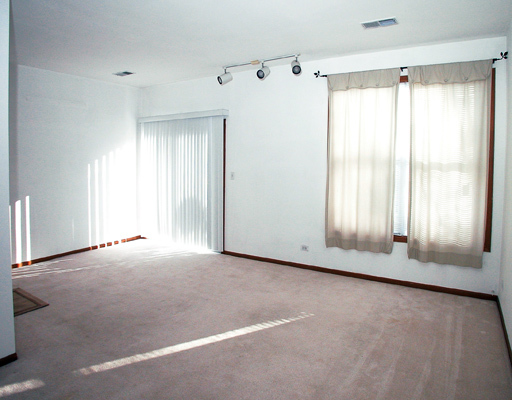 1062 Sheridan Circle, Naperville, IL 60563