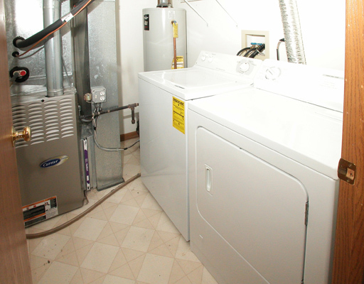 1062 Sheridan Circle, Naperville, IL 60563