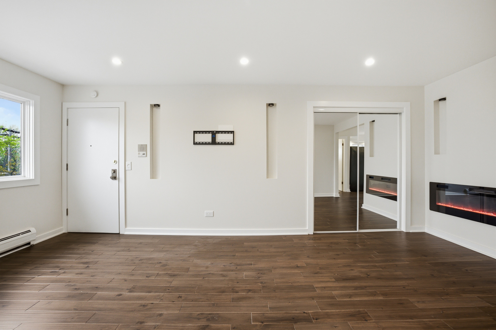 6555 W Belmont Avenue #3W, Chicago, IL 60634