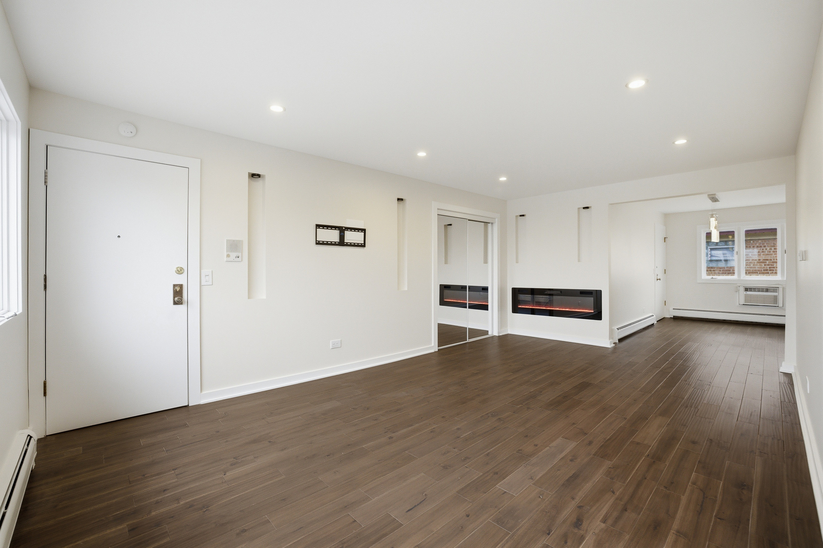 6555 W Belmont Avenue #3W, Chicago, IL 60634