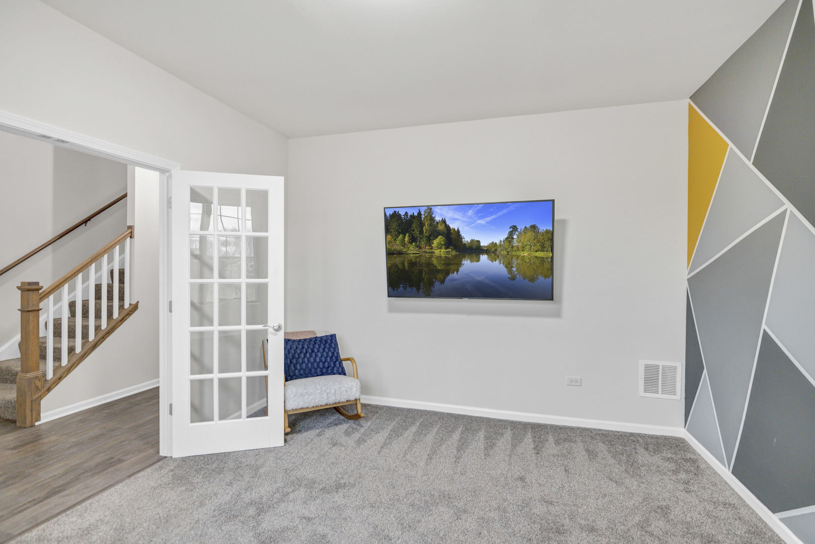 2720 Lily Lane, Rolling Meadows, IL 60008