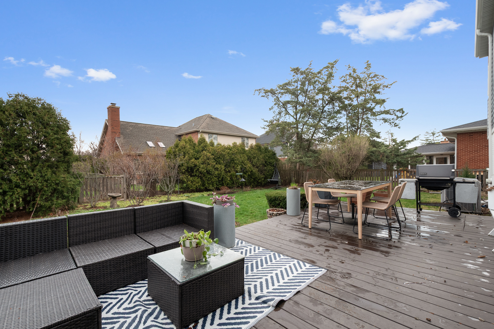 160 E LAHON Street, Park Ridge, IL 60068