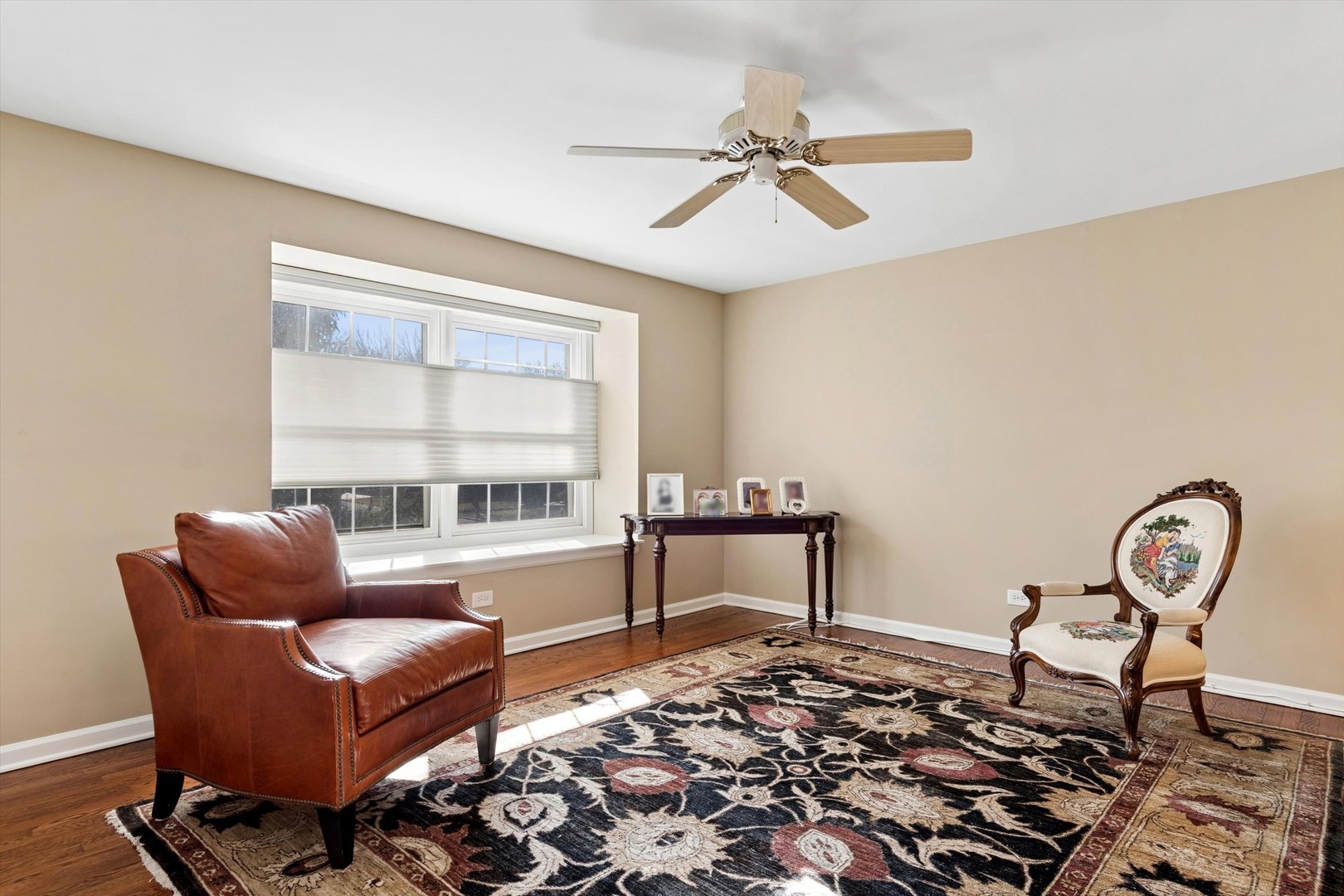 19W014 Avenue Normandy, Oak Brook, IL 60523