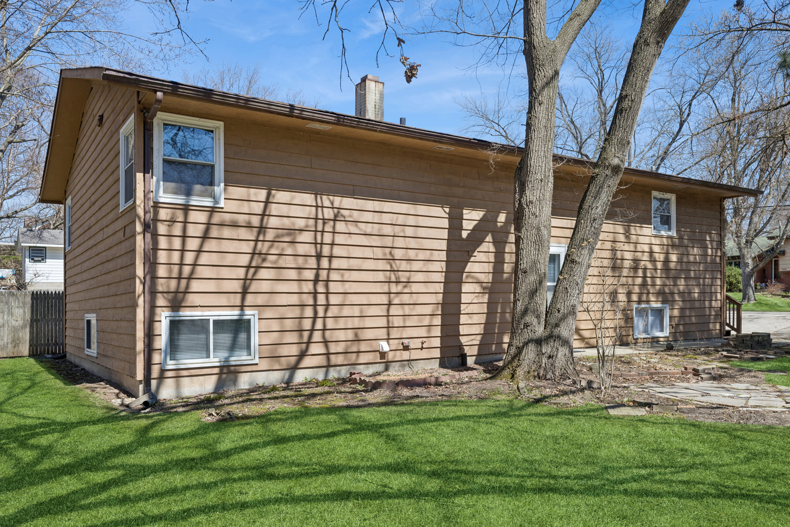 34768 N Oakside Avenue, Ingleside, IL 60041