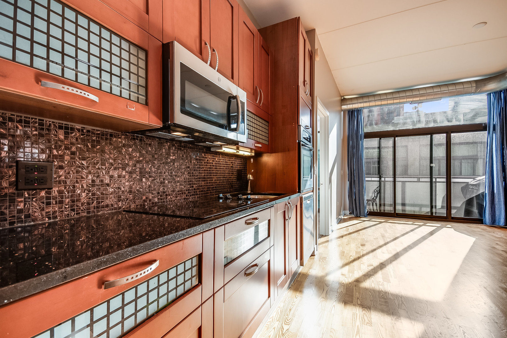 660 W Wayman Street #707, Chicago, IL 60661