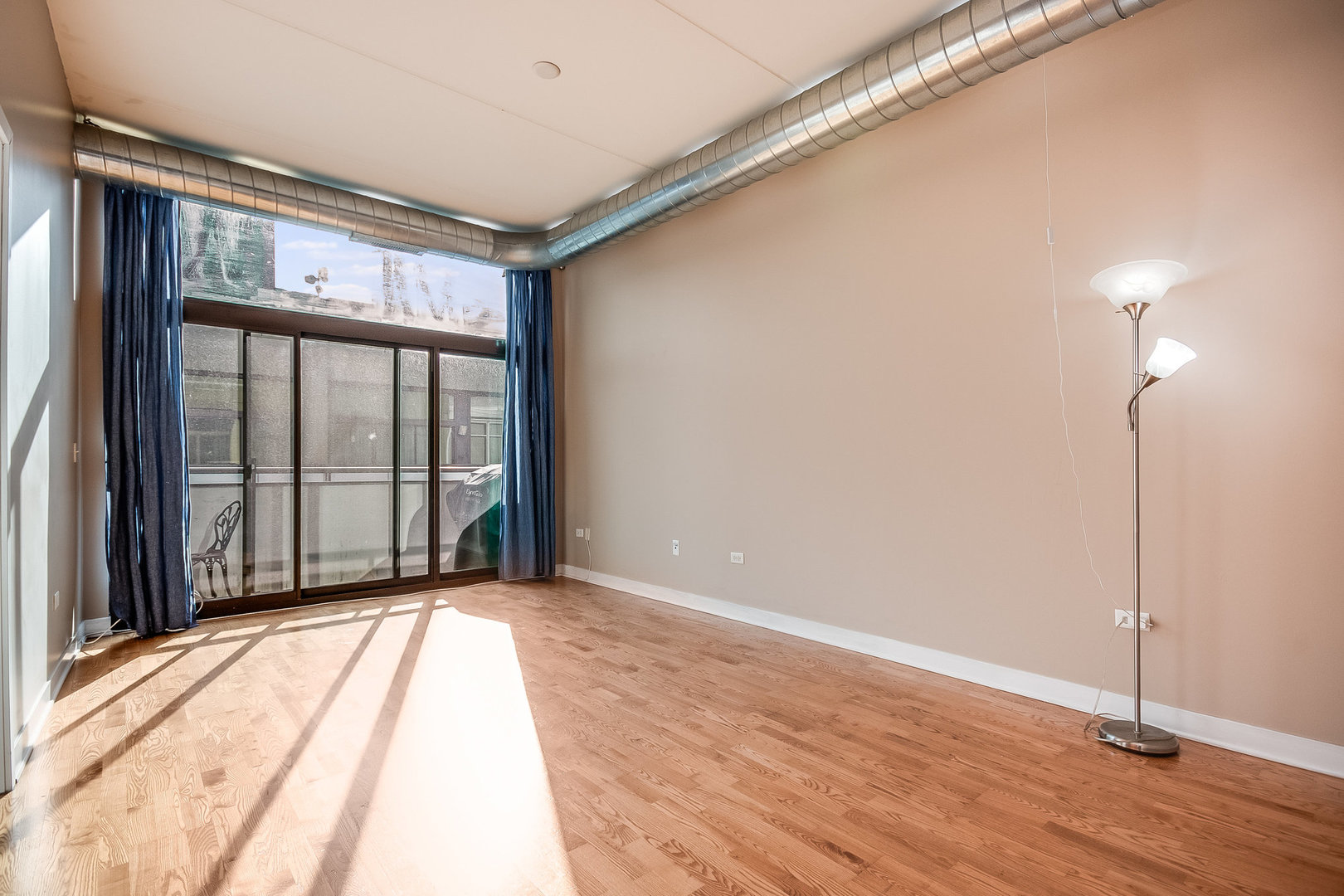 660 W Wayman Street #707, Chicago, IL 60661