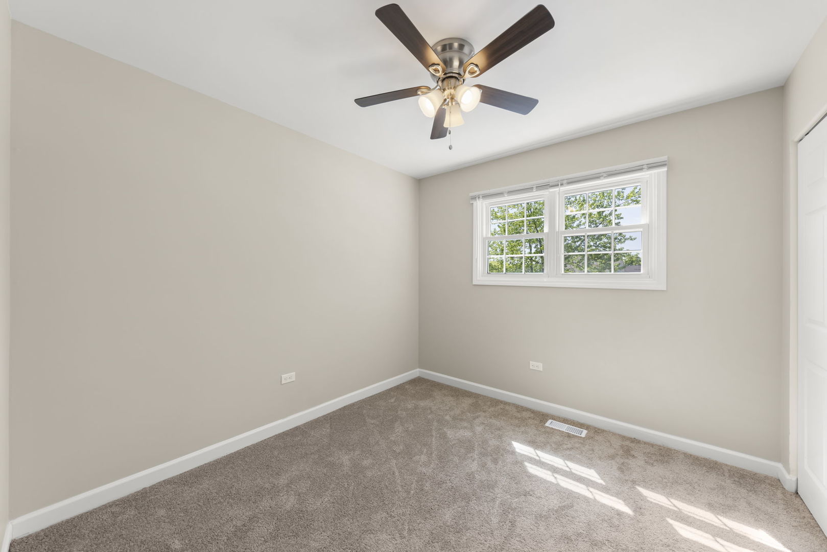 1057 Bothwell Circle, Bolingbrook, IL 60440