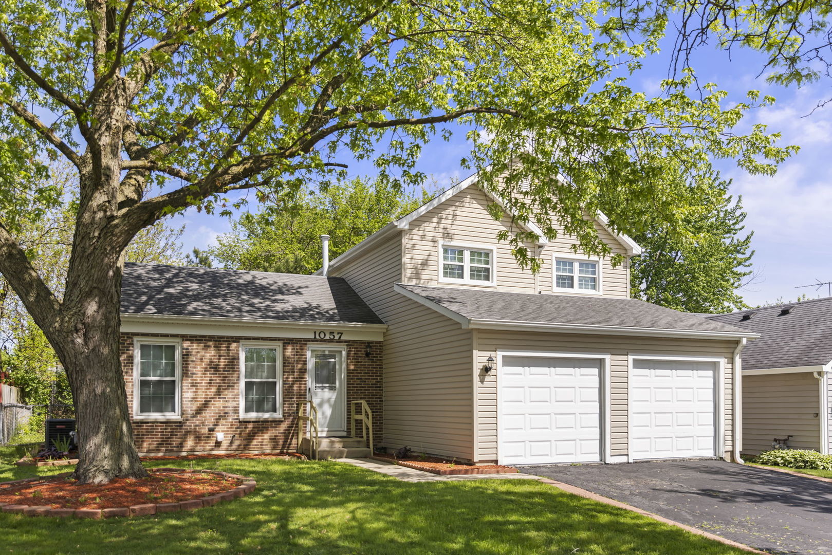 1057 Bothwell Circle, Bolingbrook, IL 60440