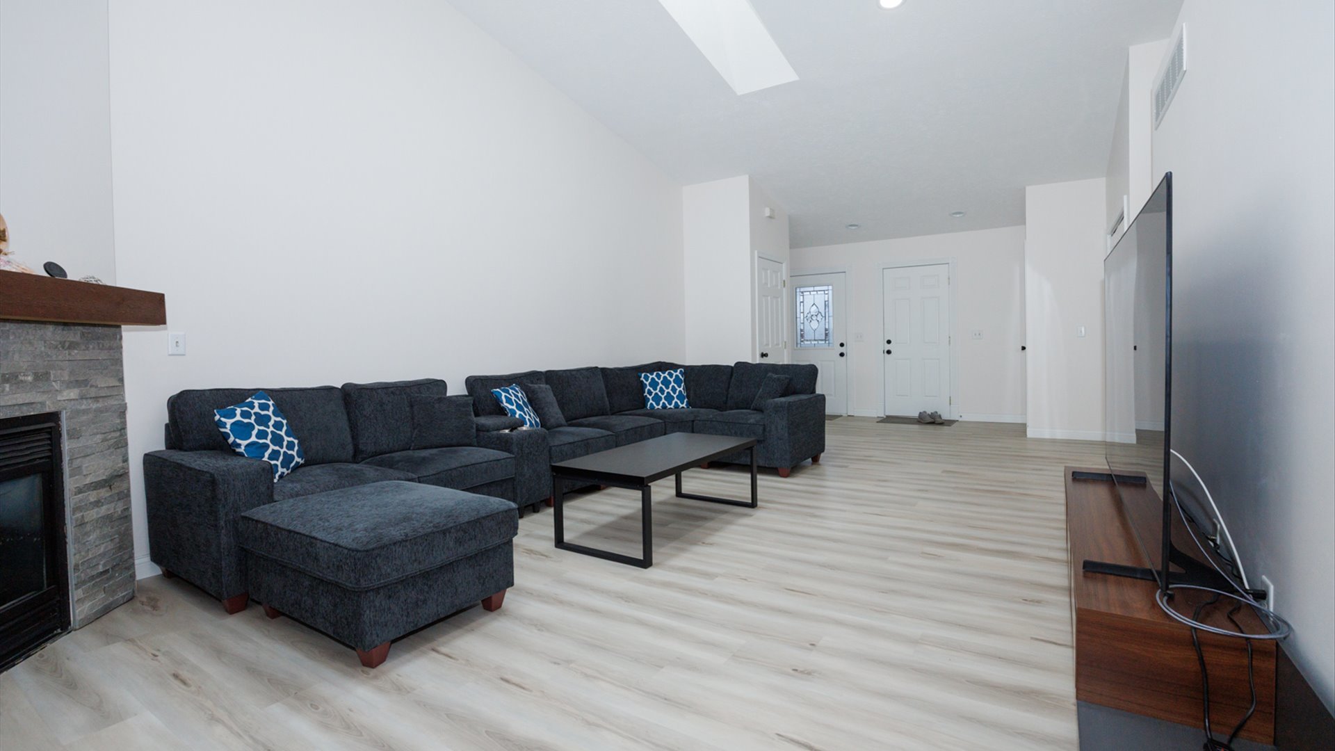 8 Rock Garden Court #1, Bloomington, IL 61704