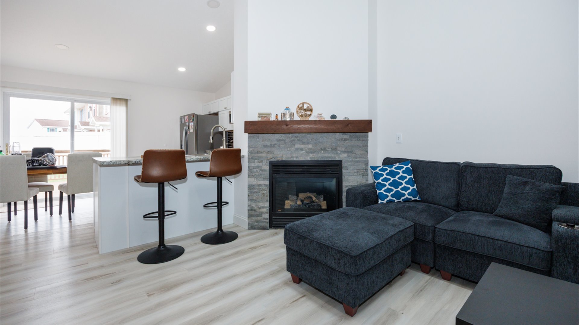 8 Rock Garden Court #1, Bloomington, IL 61704