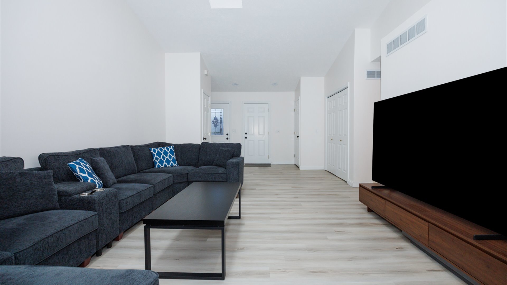 8 Rock Garden Court #1, Bloomington, IL 61704