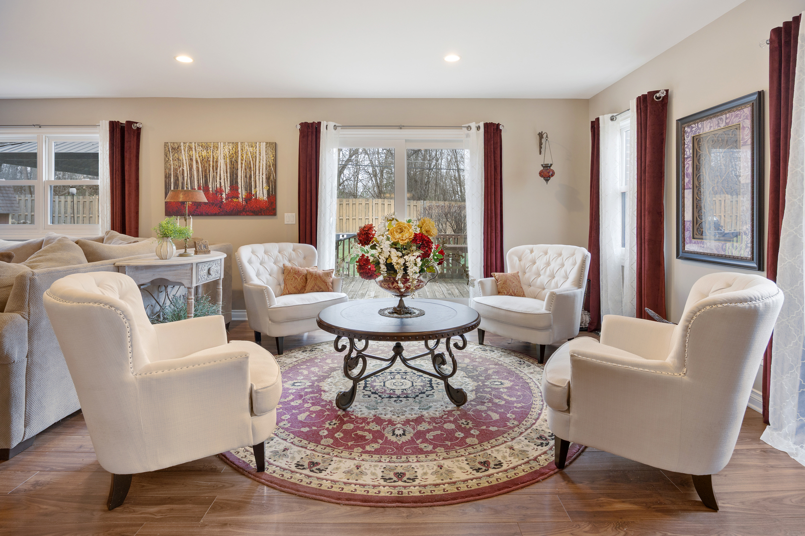 23w531 W Walnut Rd Road, Roselle, IL 60172