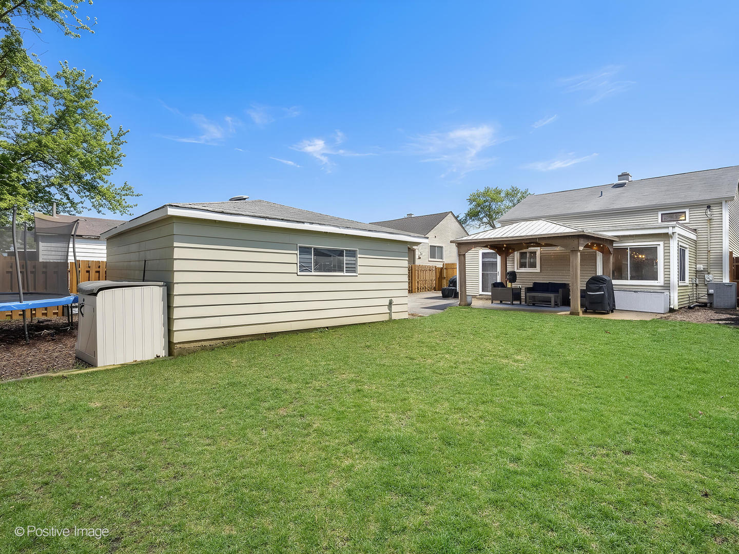 0S725 East Street, Winfield, IL 60190