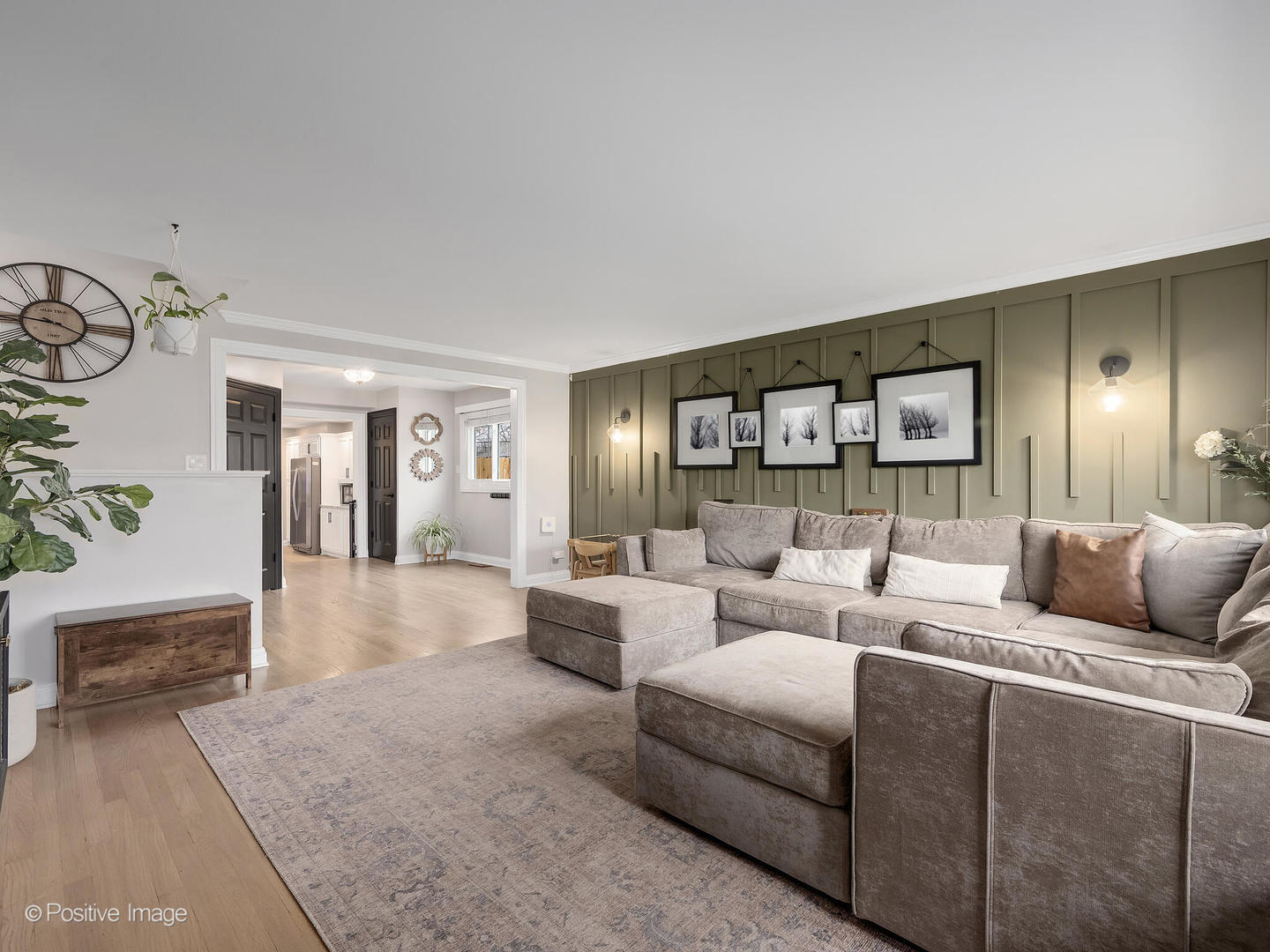 0S725 East Street, Winfield, IL 60190