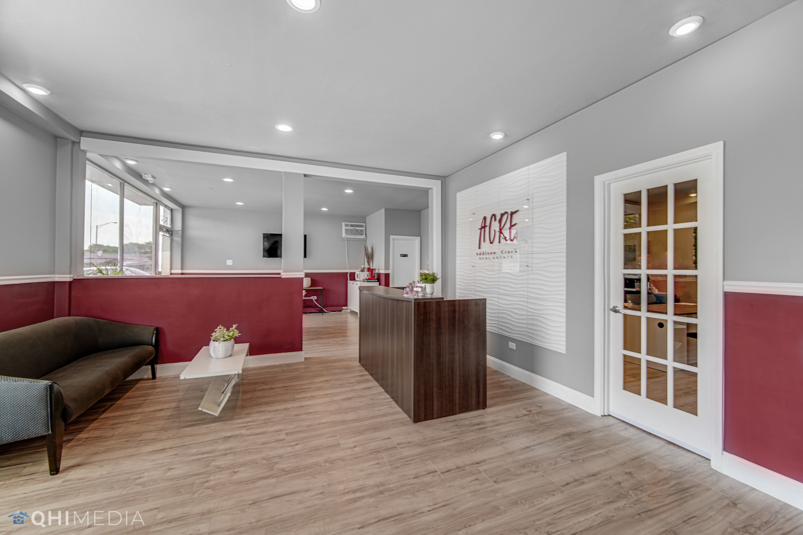 18434 Torrence Avenue, Lansing, IL 60438