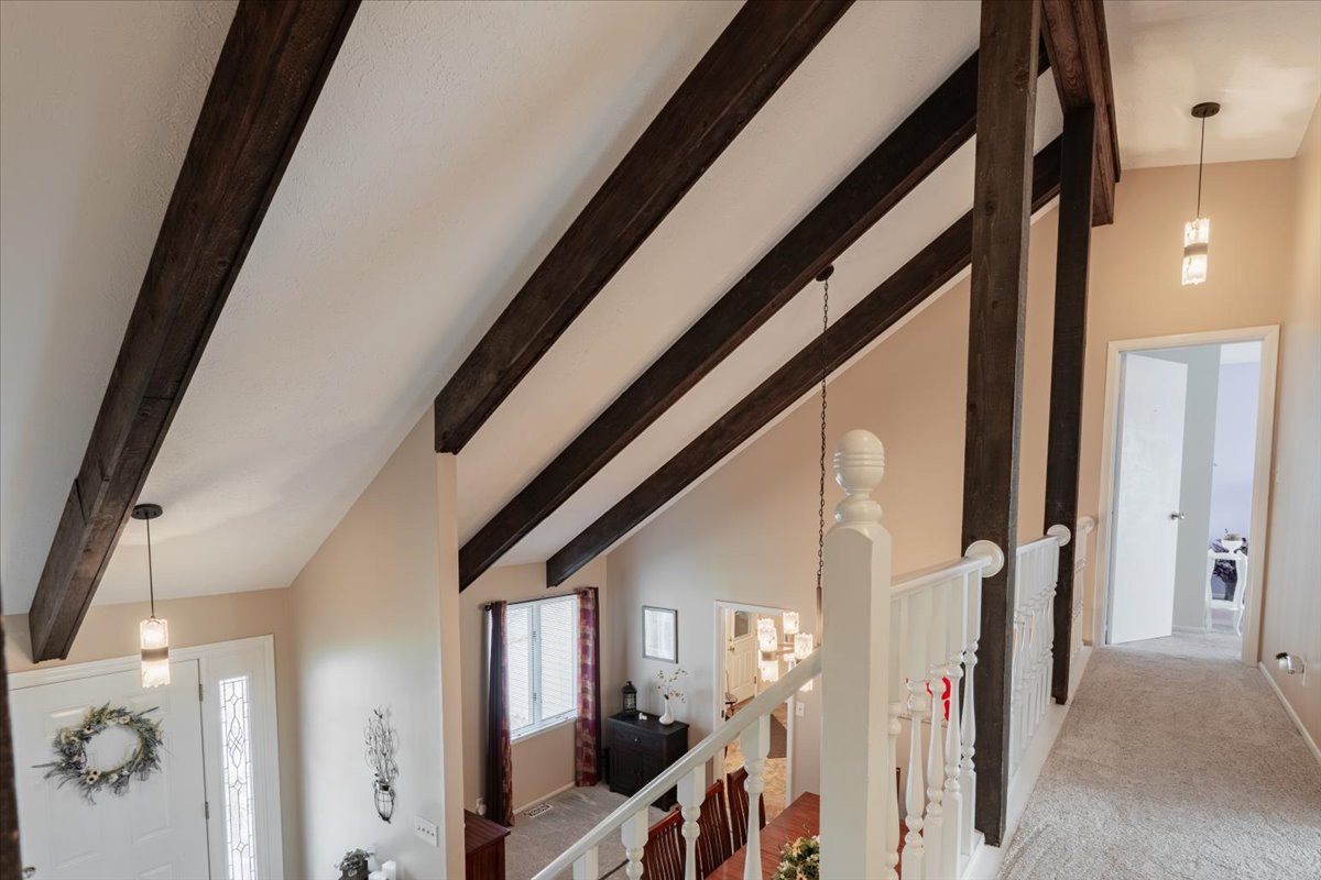 5 Devon Road, Bloomington, IL 61704