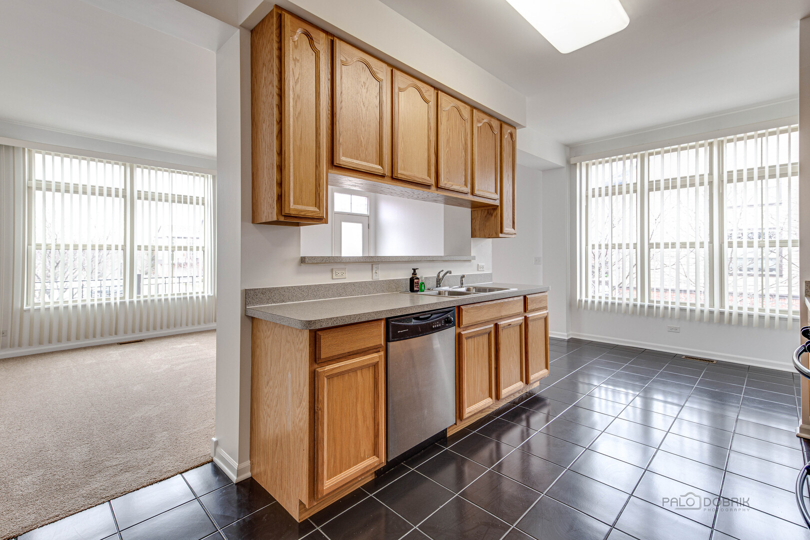 726 N Keystone Lane, Vernon Hills, IL 60061