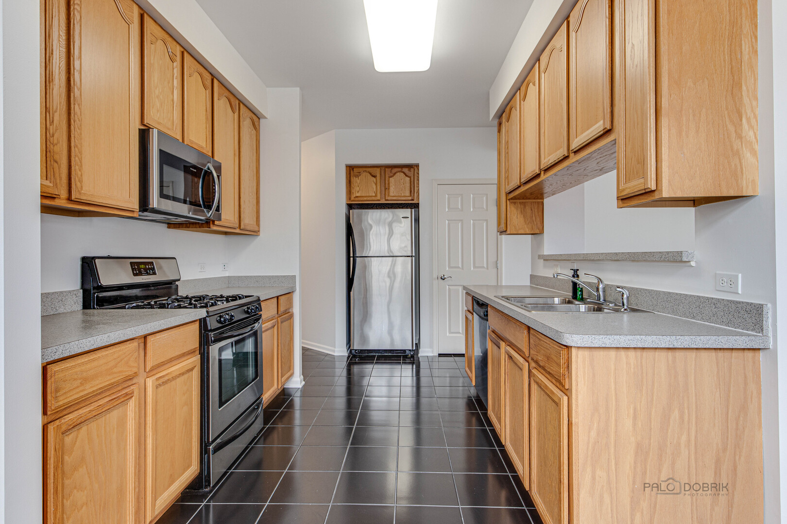 726 N Keystone Lane, Vernon Hills, IL 60061