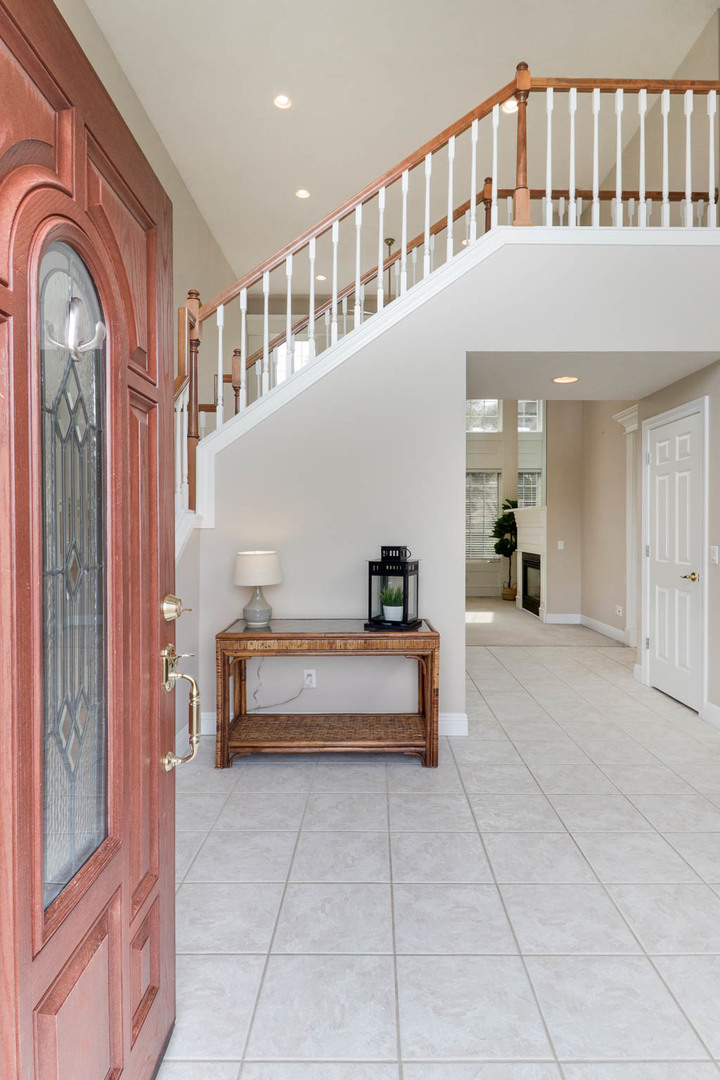 3 Strawberry Road, Bloomington, IL 61704