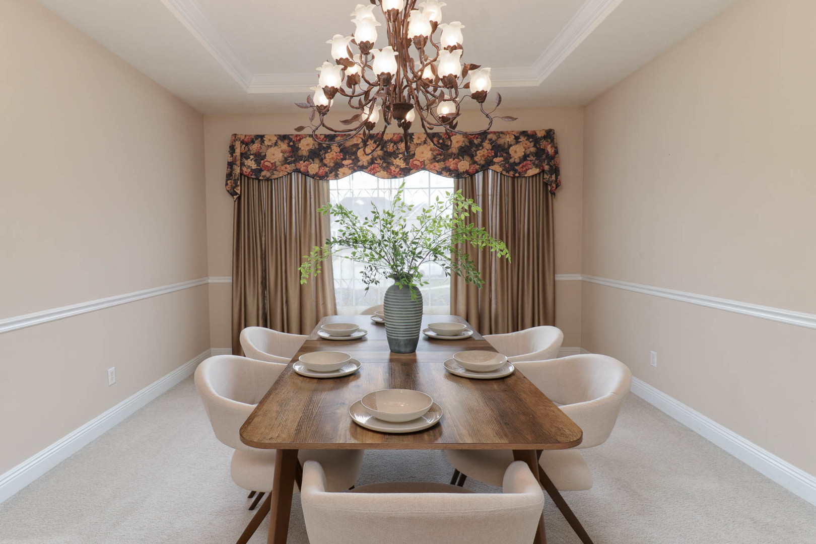 3 Strawberry Road, Bloomington, IL 61704