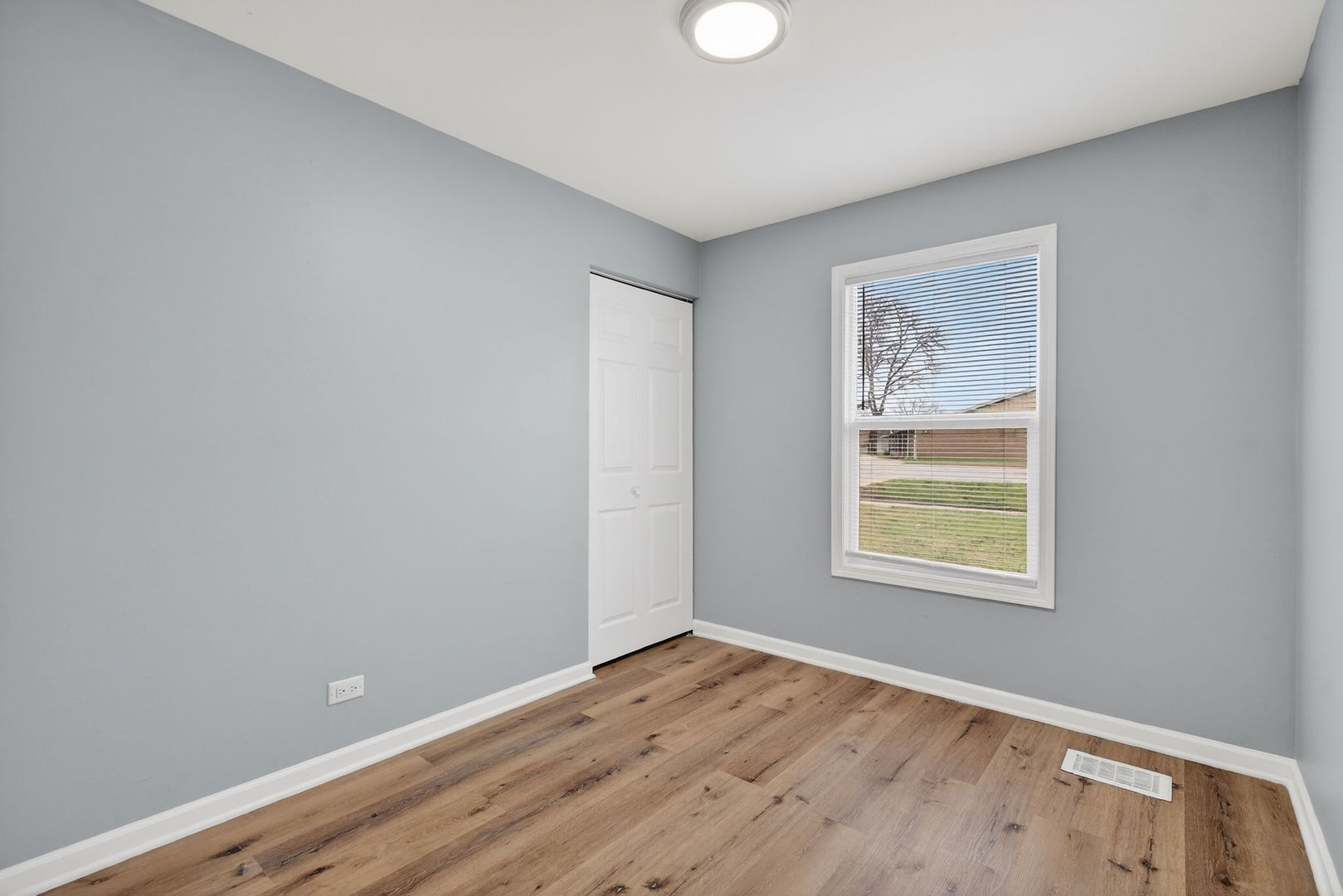 311 Sauk Trail, Park Forest, IL 60466