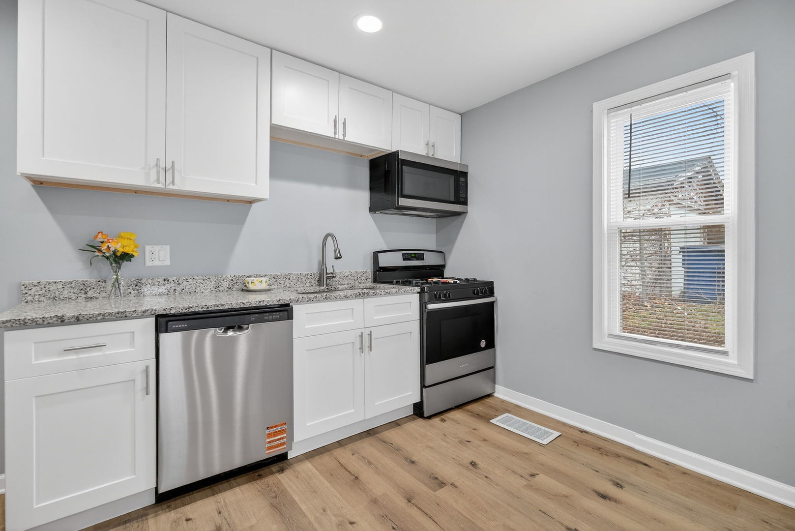 311 Sauk Trail, Park Forest, IL 60466