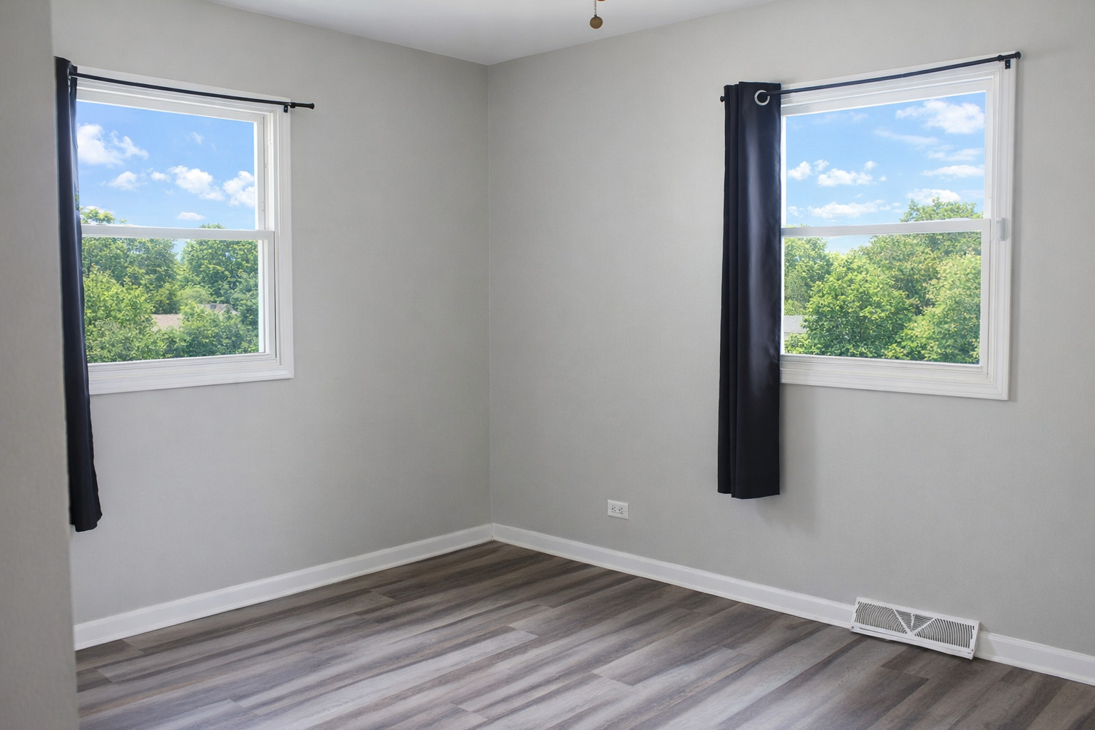 4627 Custer Avenue, Lyons, IL 60534