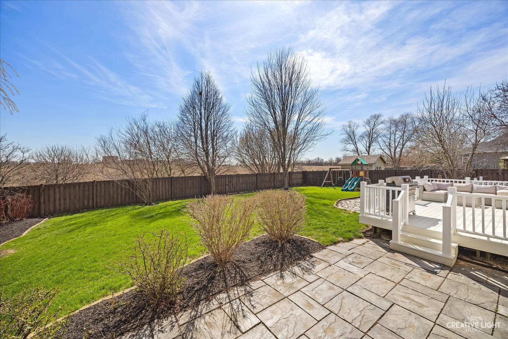 490 Treasure Drive, Oswego, IL 60543