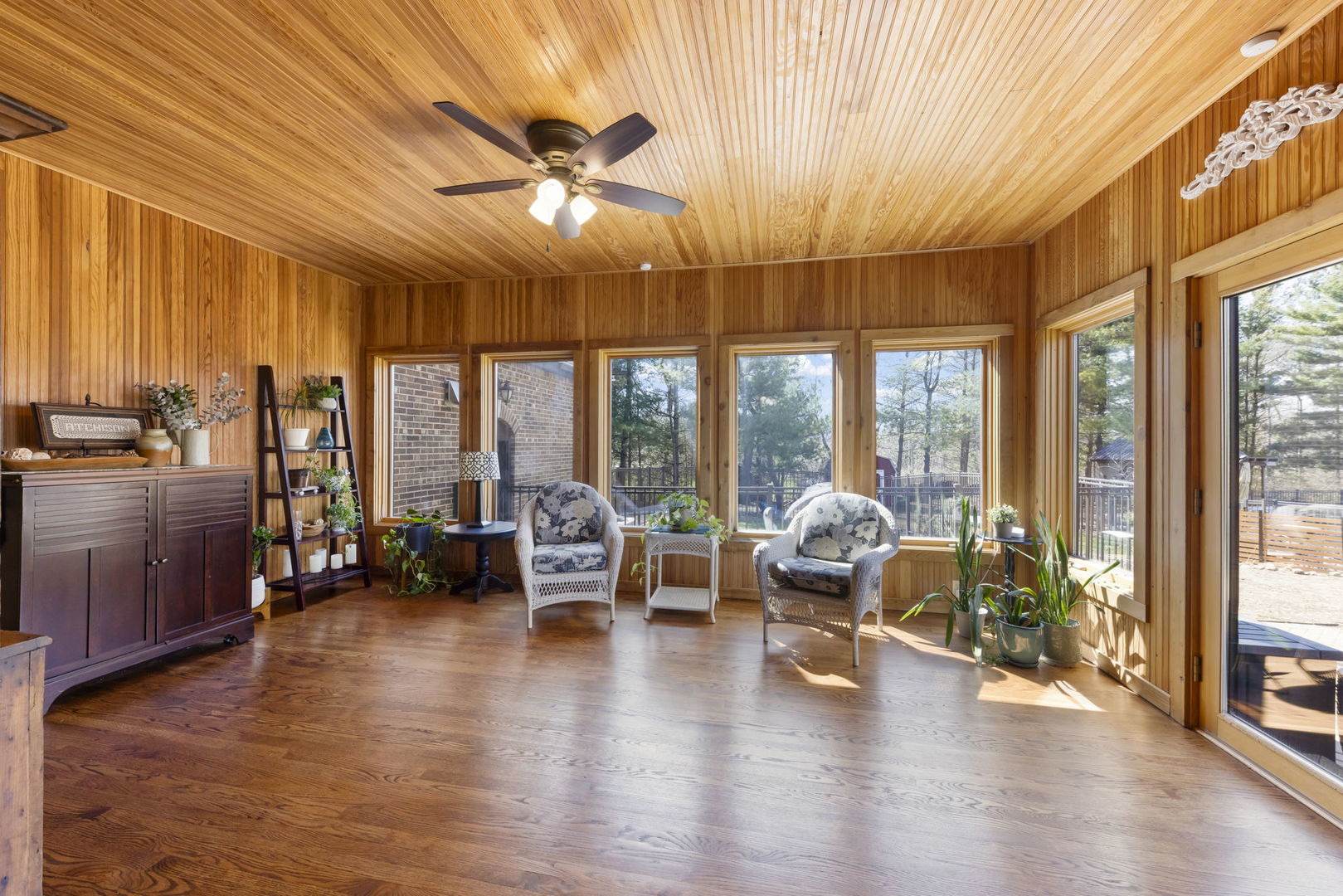 8877 Kennedy Road, Yorkville, IL 60560