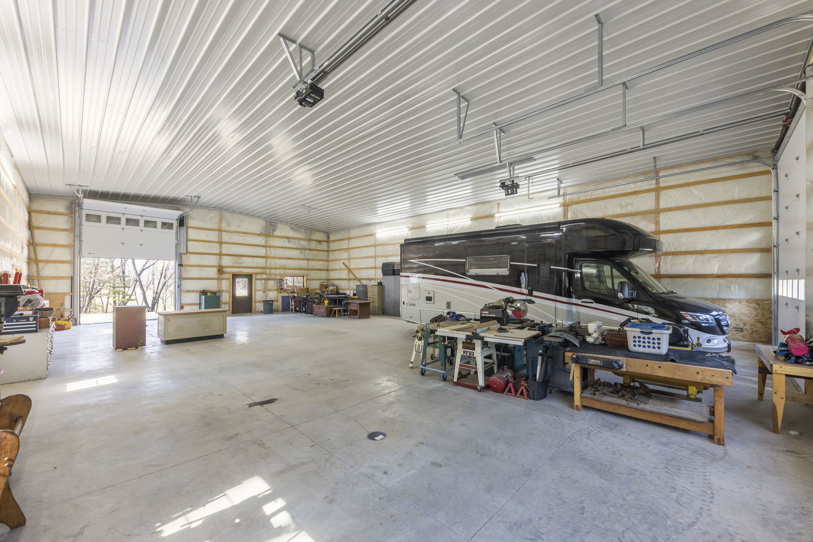 8877 Kennedy Road, Yorkville, IL 60560