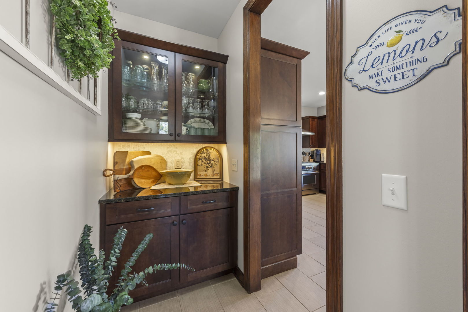 8877 Kennedy Road, Yorkville, IL 60560