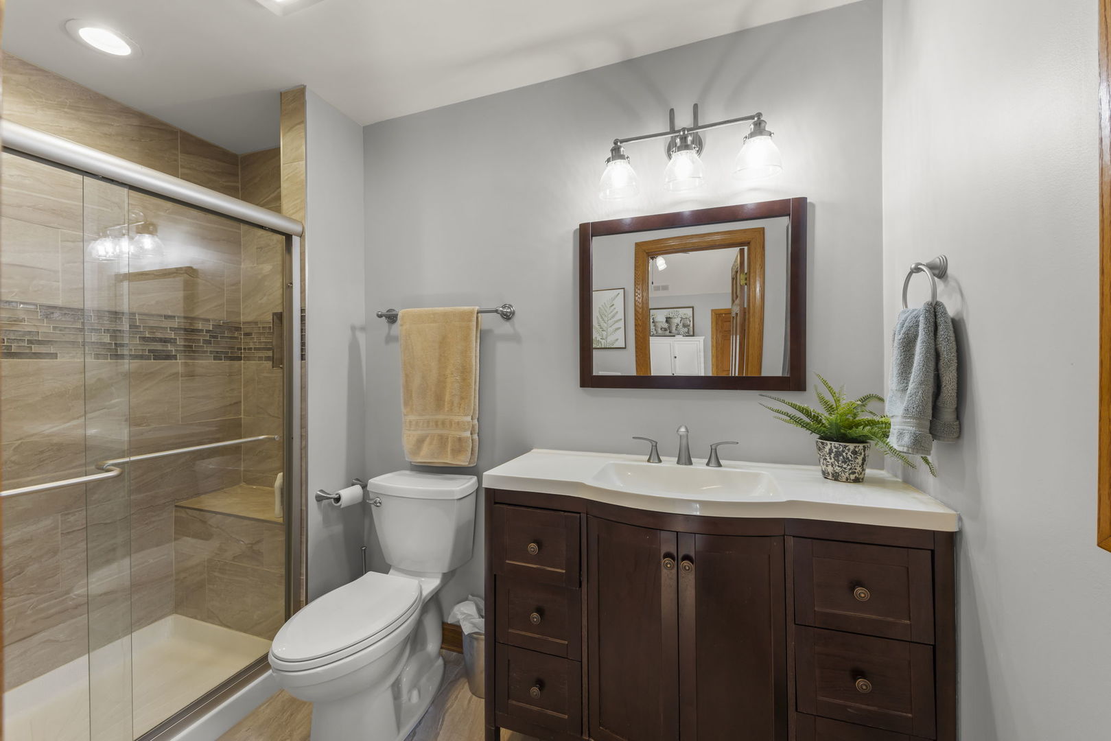 8877 Kennedy Road, Yorkville, IL 60560