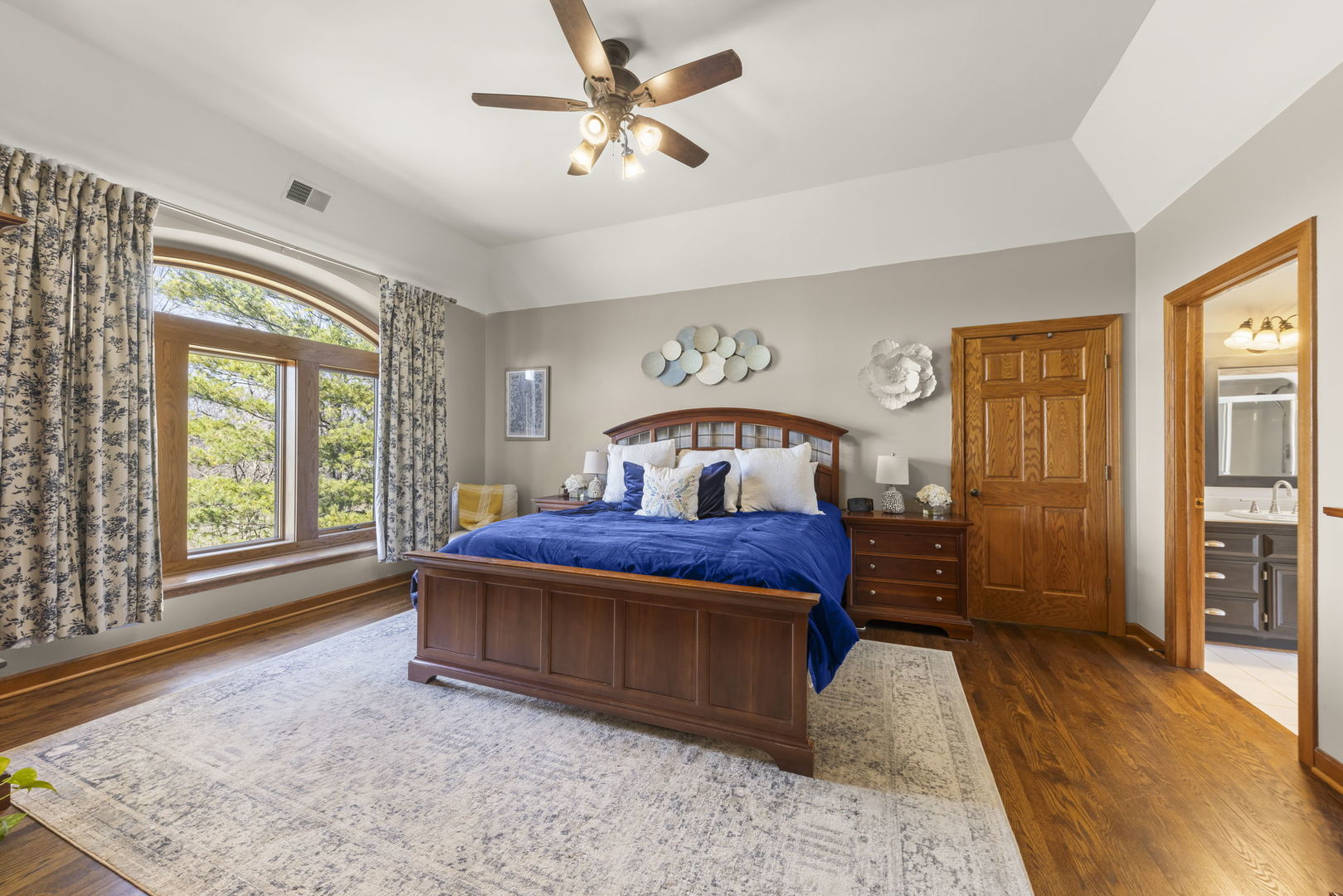 8877 Kennedy Road, Yorkville, IL 60560