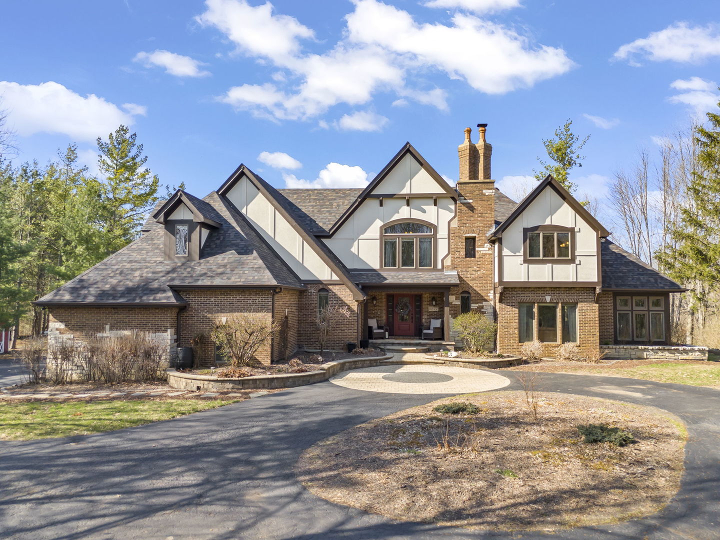 8877 Kennedy Road, Yorkville, IL 60560