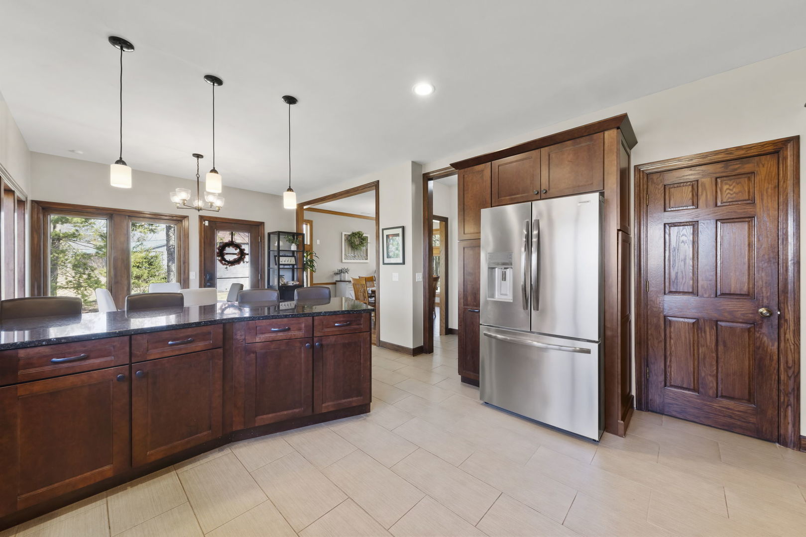 8877 Kennedy Road, Yorkville, IL 60560