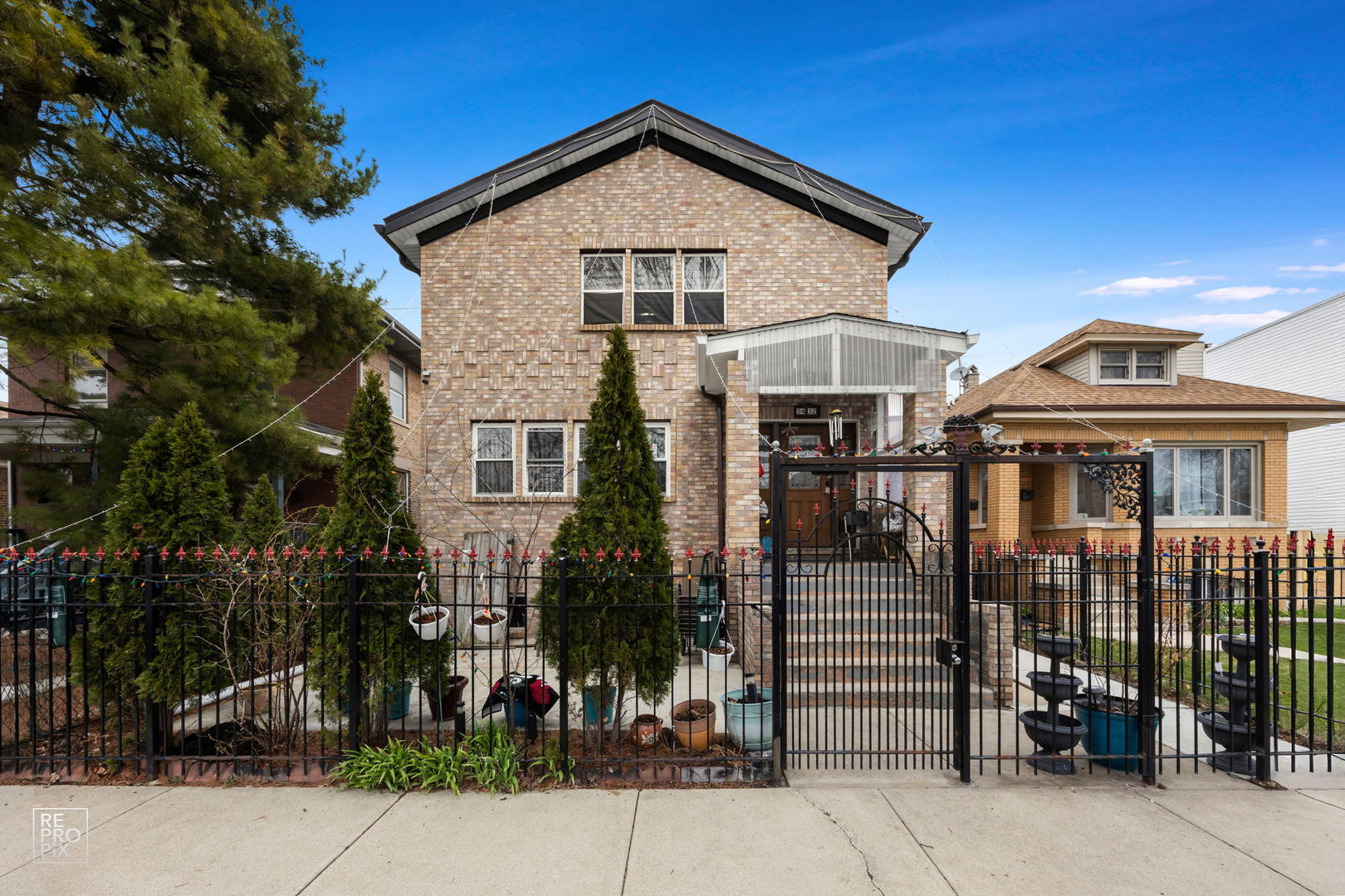 3432 W 60th Place, Chicago, IL 60629