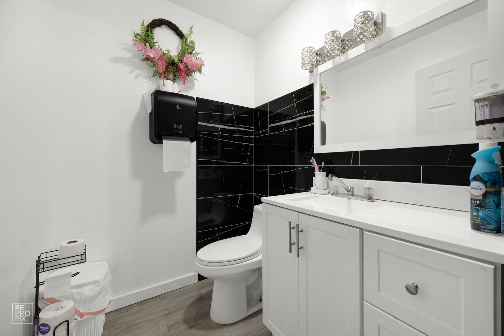 3432 W 60th Place, Chicago, IL 60629