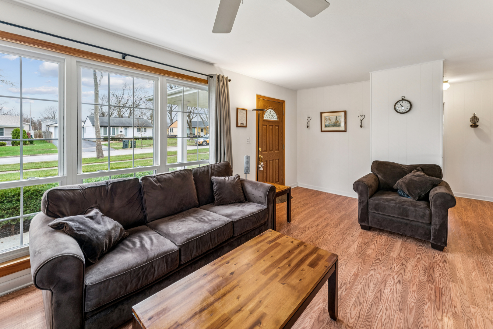 3502 Mallard Court, Rolling Meadows, IL 60008