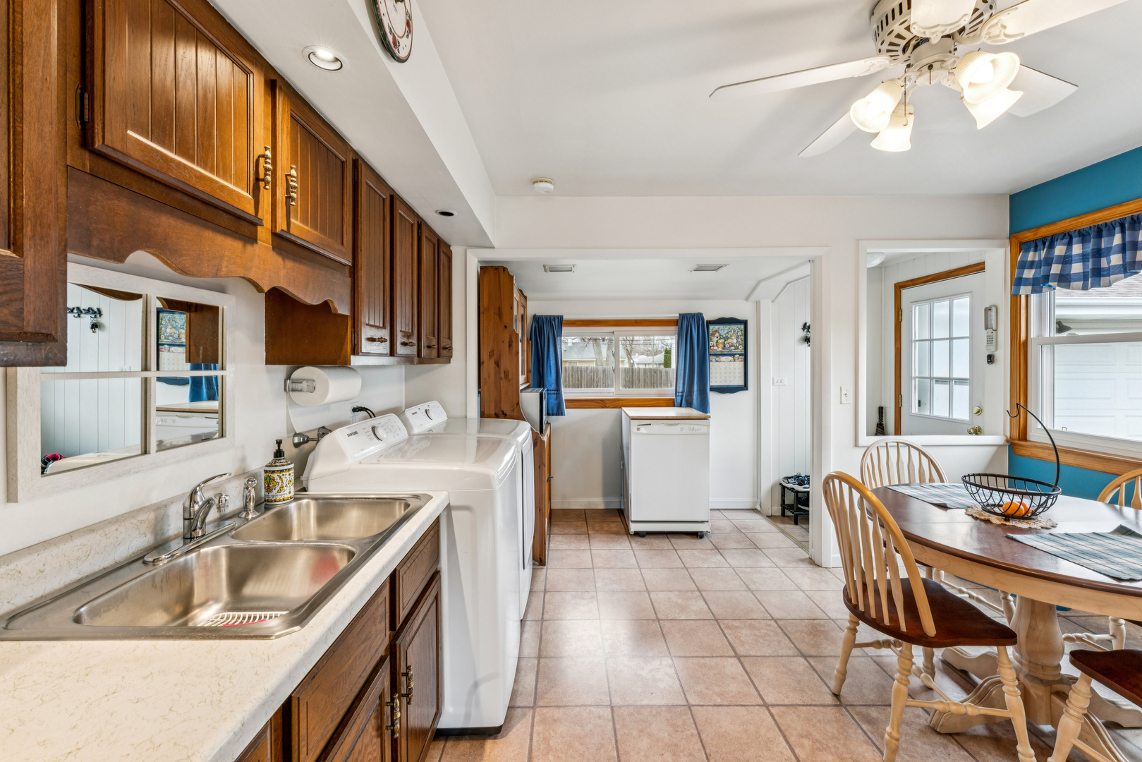 3502 Mallard Court, Rolling Meadows, IL 60008