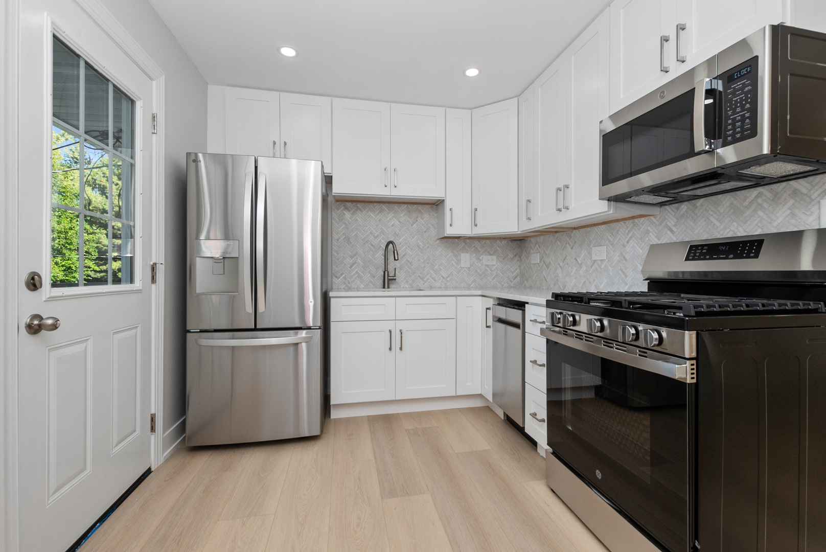 16822 91st Avenue, Orland Hills, IL 60487