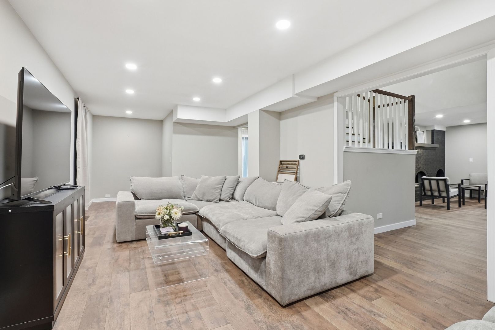 6225 Lakewood Drive, Marengo, IL 60152