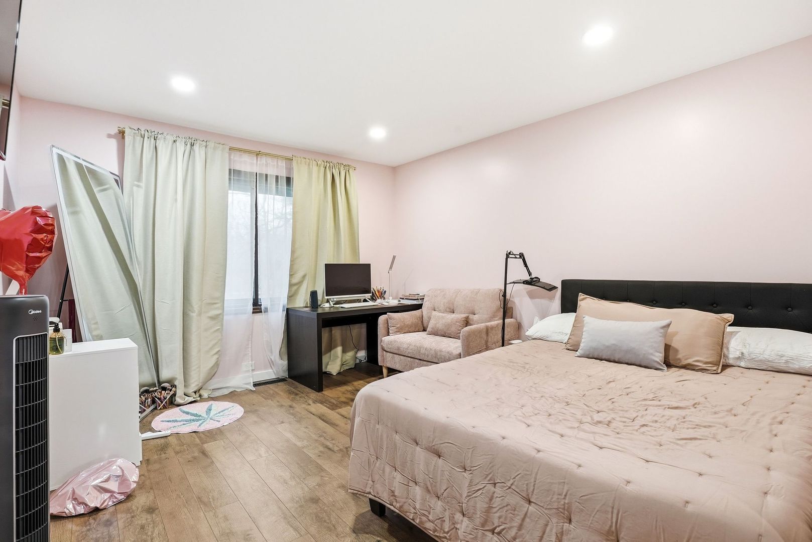 6225 Lakewood Drive, Marengo, IL 60152