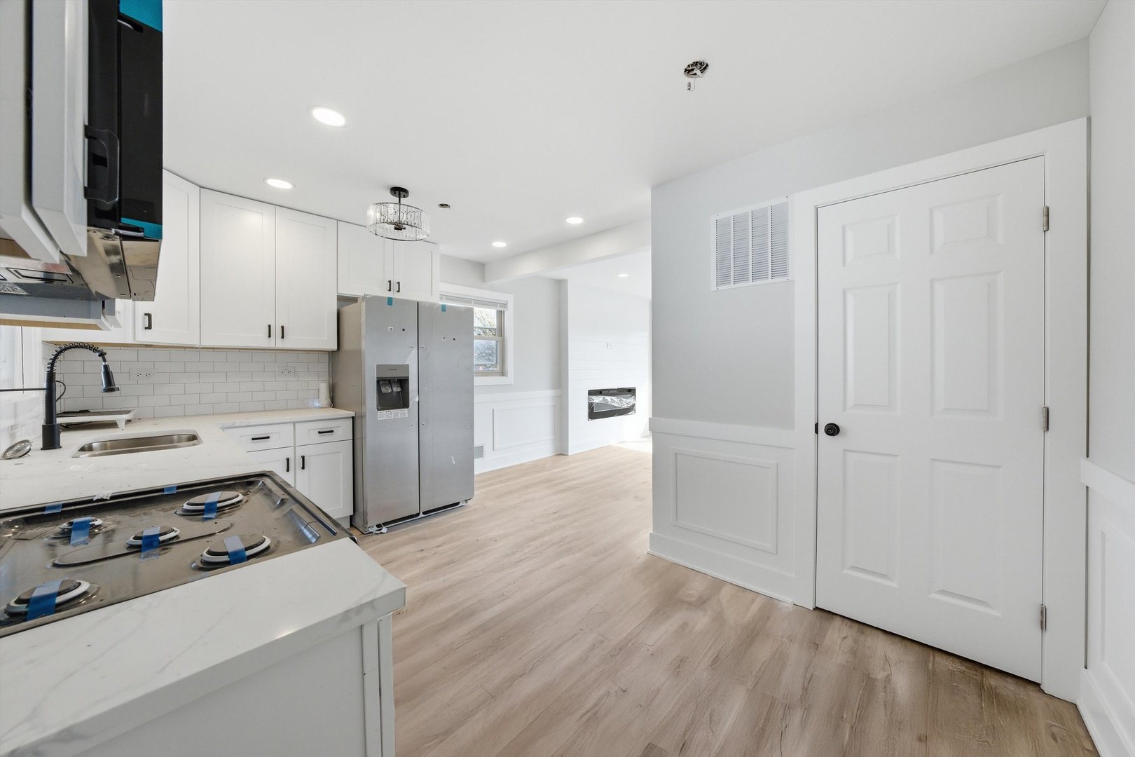 8516 Austin Avenue, Burbank, IL 60459