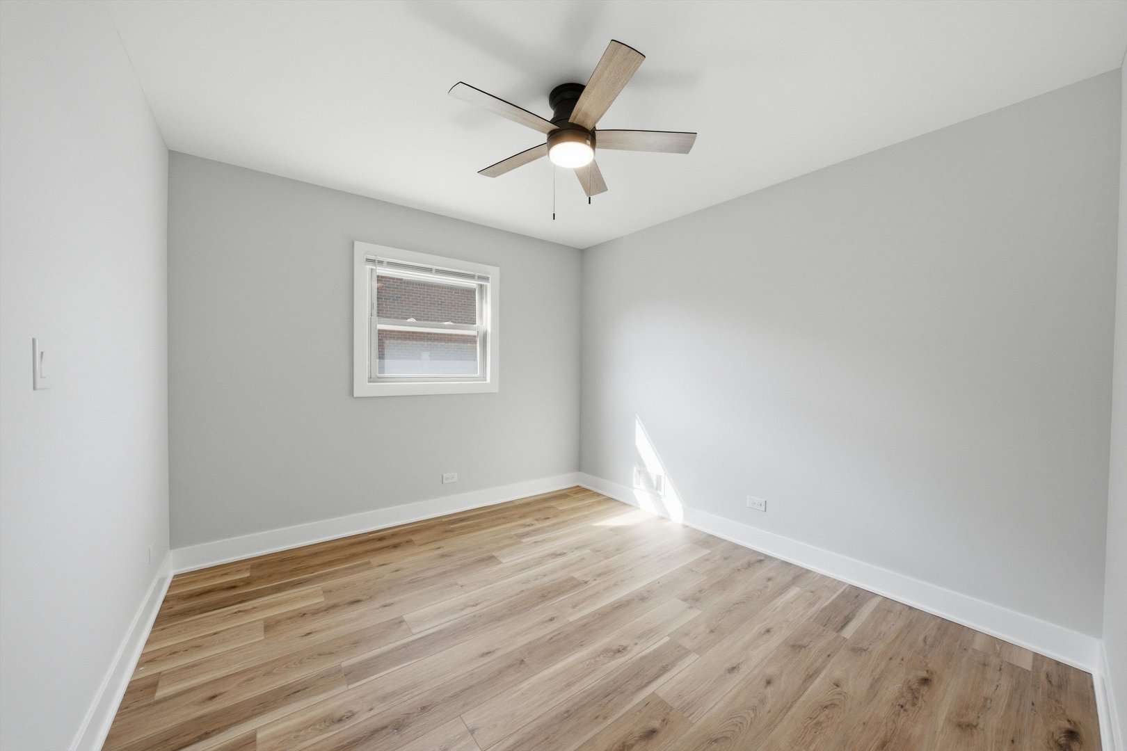 8516 Austin Avenue, Burbank, IL 60459