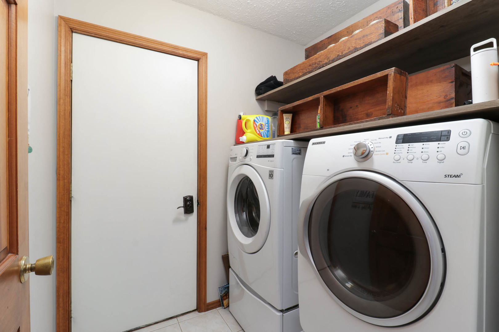 13931 Lucca Forest Drive, Bloomington, IL 61705