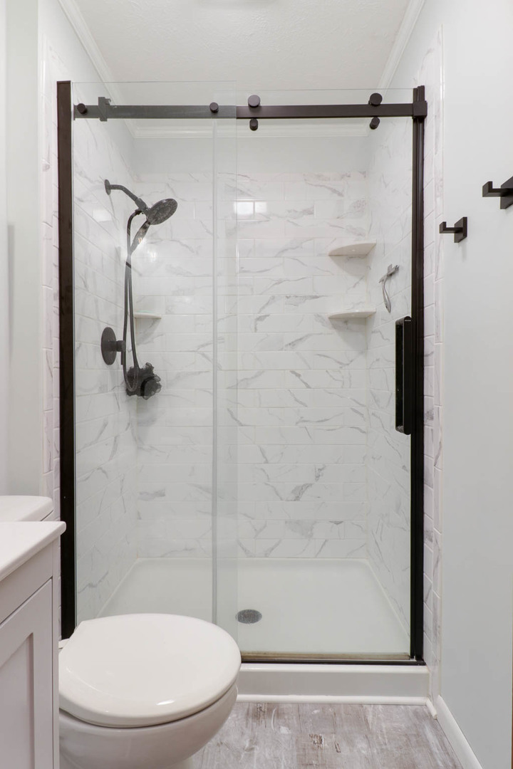 13931 Lucca Forest Drive, Bloomington, IL 61705