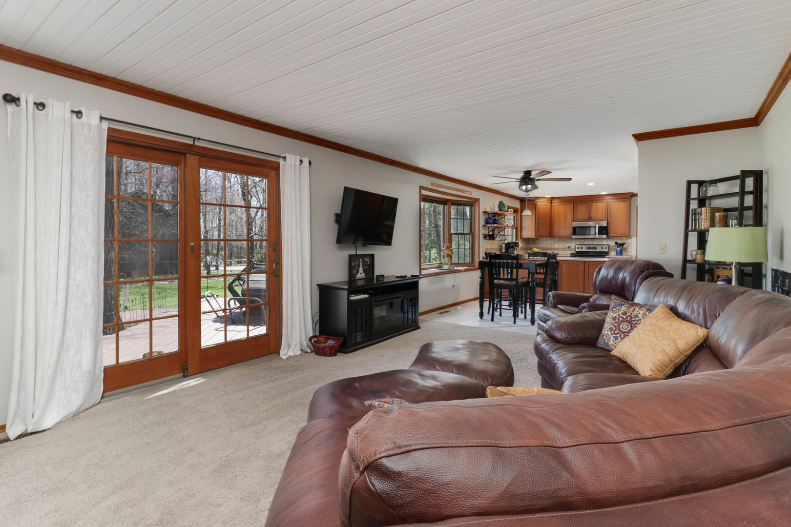 13931 Lucca Forest Drive, Bloomington, IL 61705