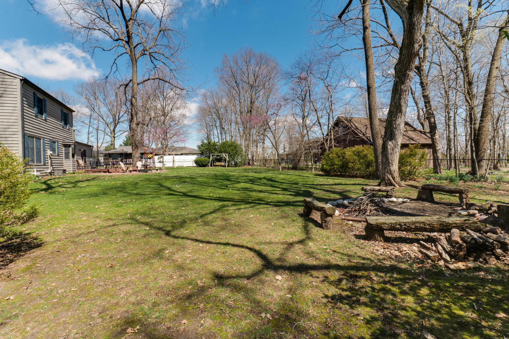 13931 Lucca Forest Drive, Bloomington, IL 61705