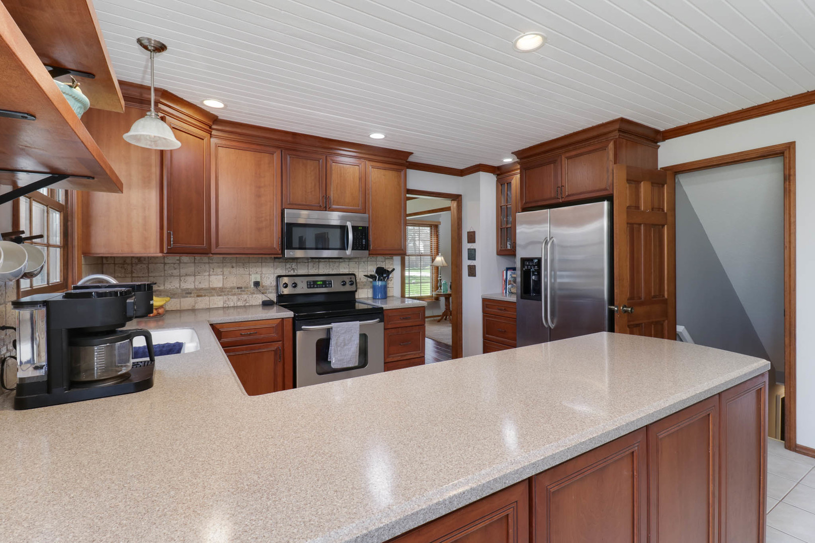 13931 Lucca Forest Drive, Bloomington, IL 61705