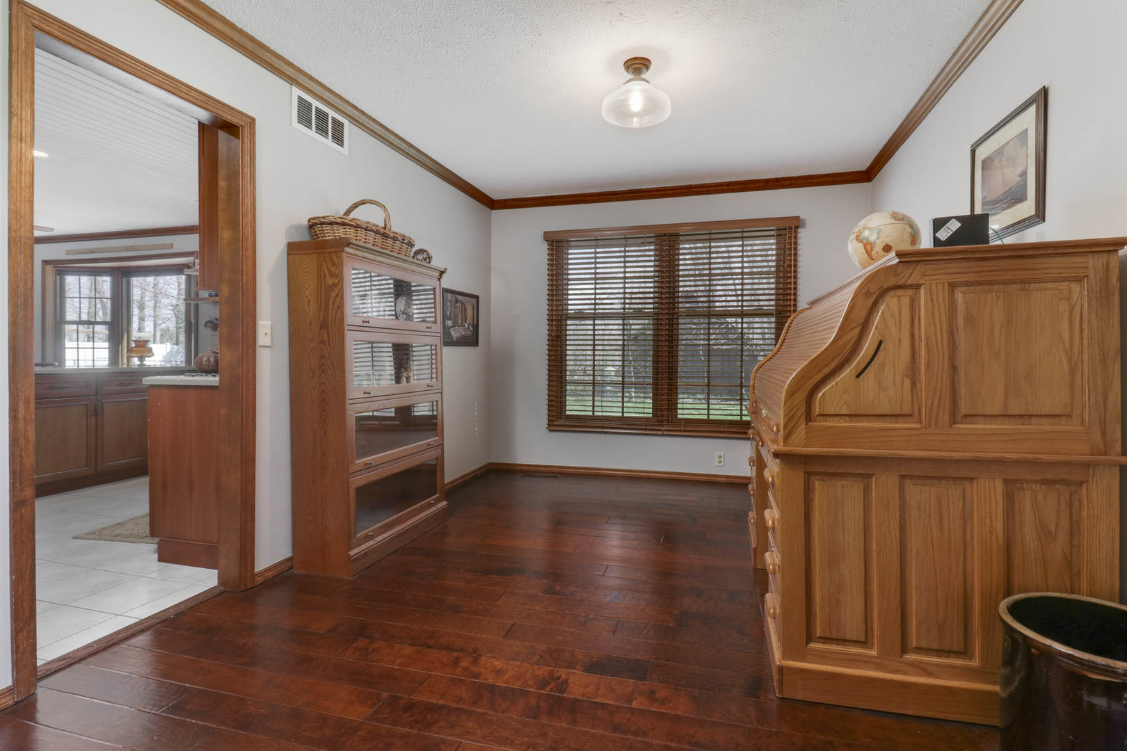 13931 Lucca Forest Drive, Bloomington, IL 61705